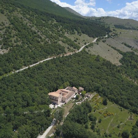 Convento Di San Colombo Hotell Santo Stefano Di Sessanio Eksteriør bilde