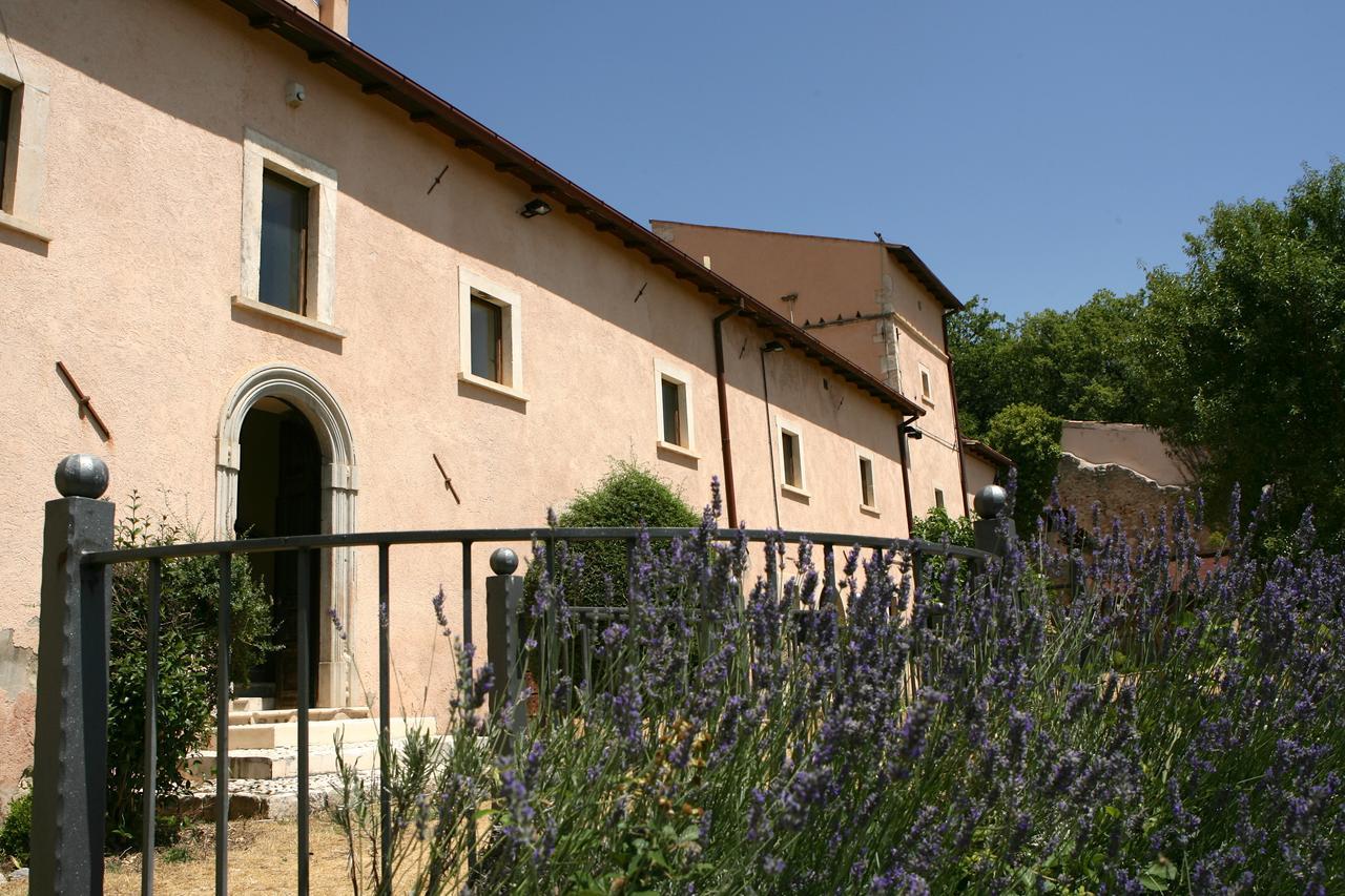 Convento Di San Colombo Hotell Santo Stefano Di Sessanio Eksteriør bilde