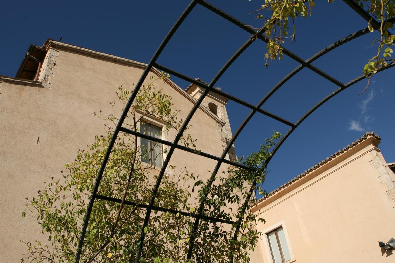 Convento Di San Colombo Hotell Santo Stefano Di Sessanio Eksteriør bilde