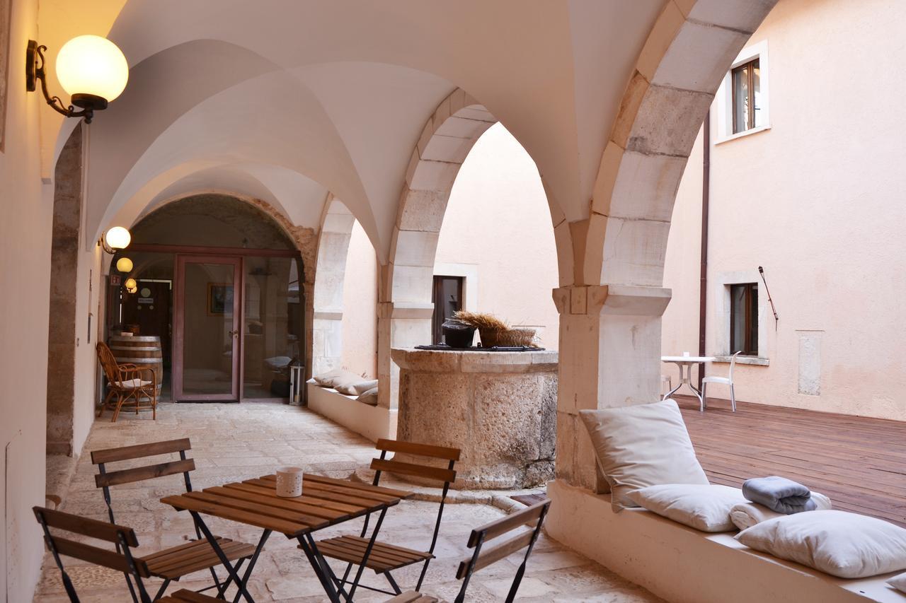 Convento Di San Colombo Hotell Santo Stefano Di Sessanio Eksteriør bilde