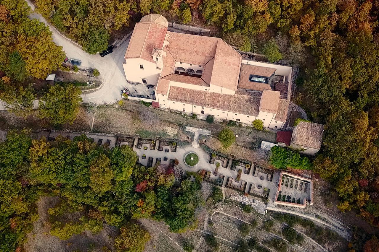 Convento Di San Colombo Hotell Santo Stefano Di Sessanio Eksteriør bilde